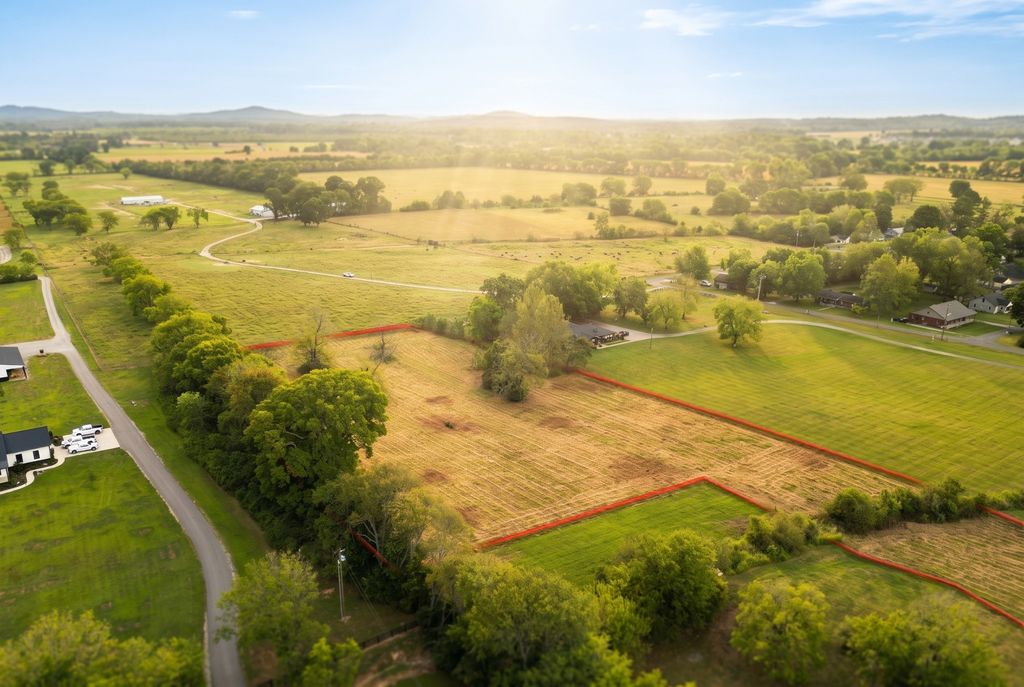 0 N Main St, Eagleville