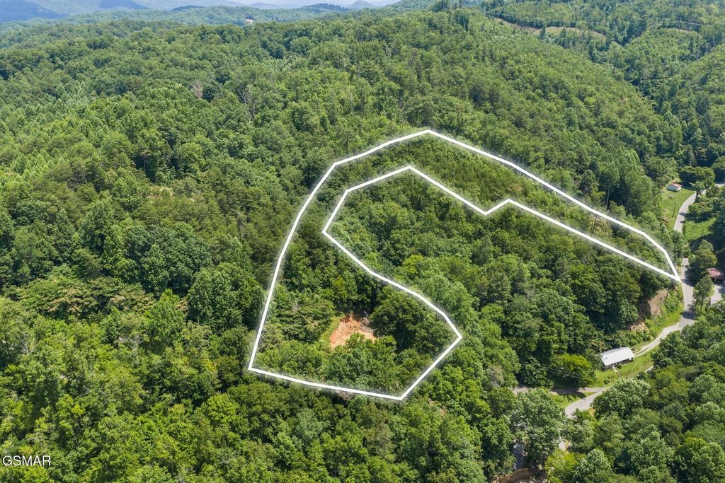 520 Verless Ogle Road, Sevierville