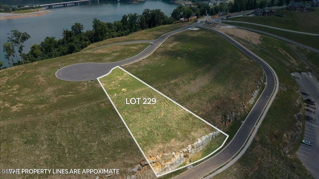 229 Heritage Shore, Morristown