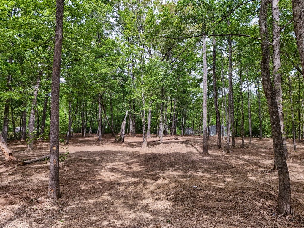 0 Lakewood Dr, Beechgrove