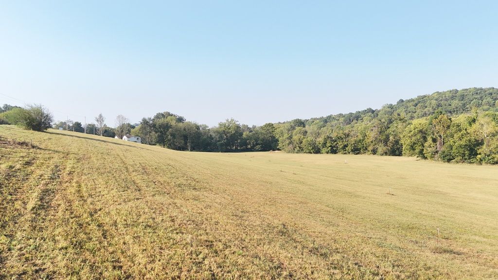 0 Ostella Rd, Cornersville