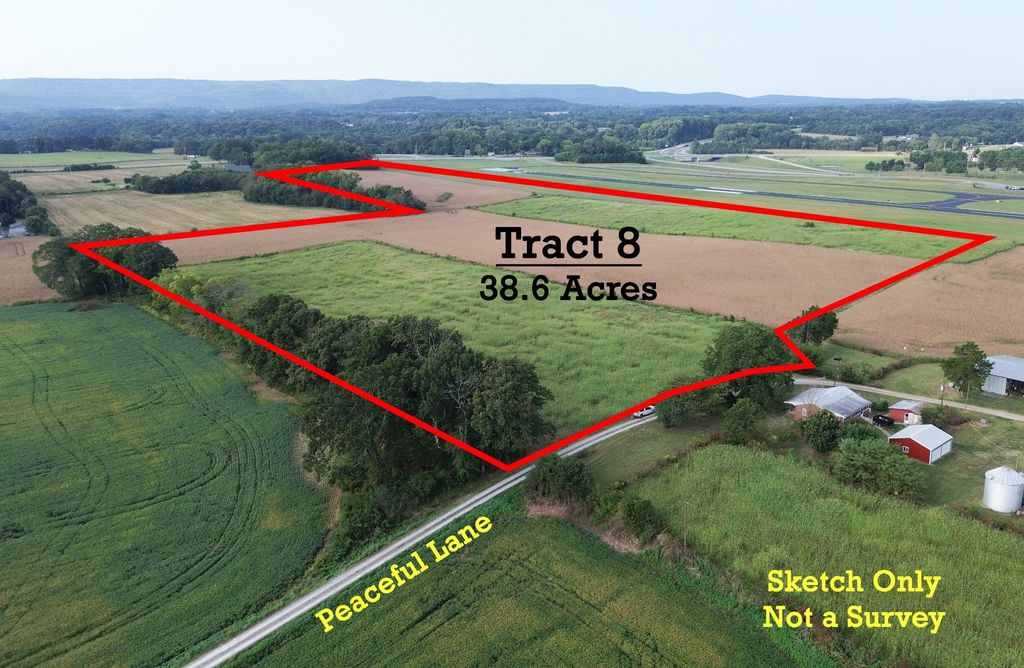 308 Peaceful Ln, Winchester