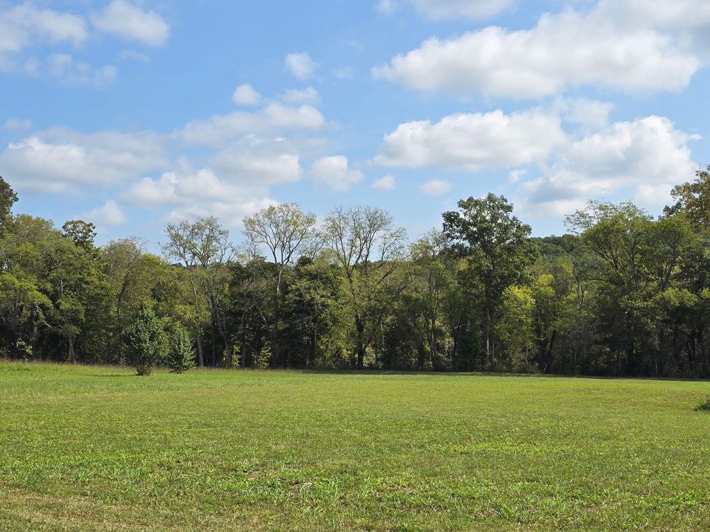 65 River Ridge Drive, Dunlap