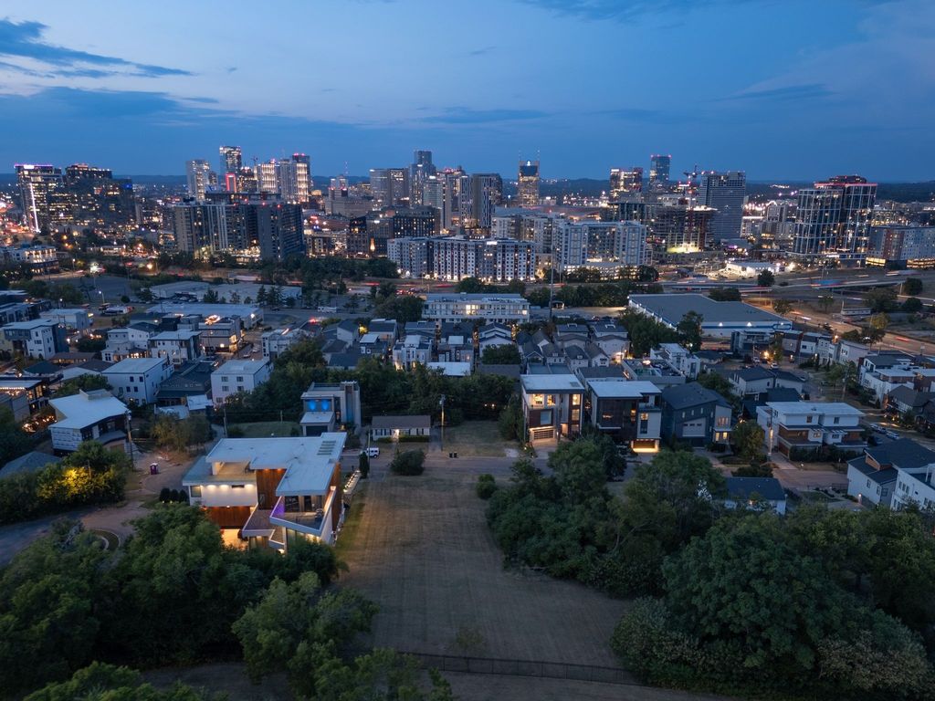921 Archer St, Nashville