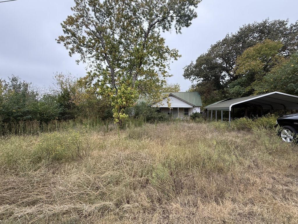 1570 Holmes Gap Rd, Watertown