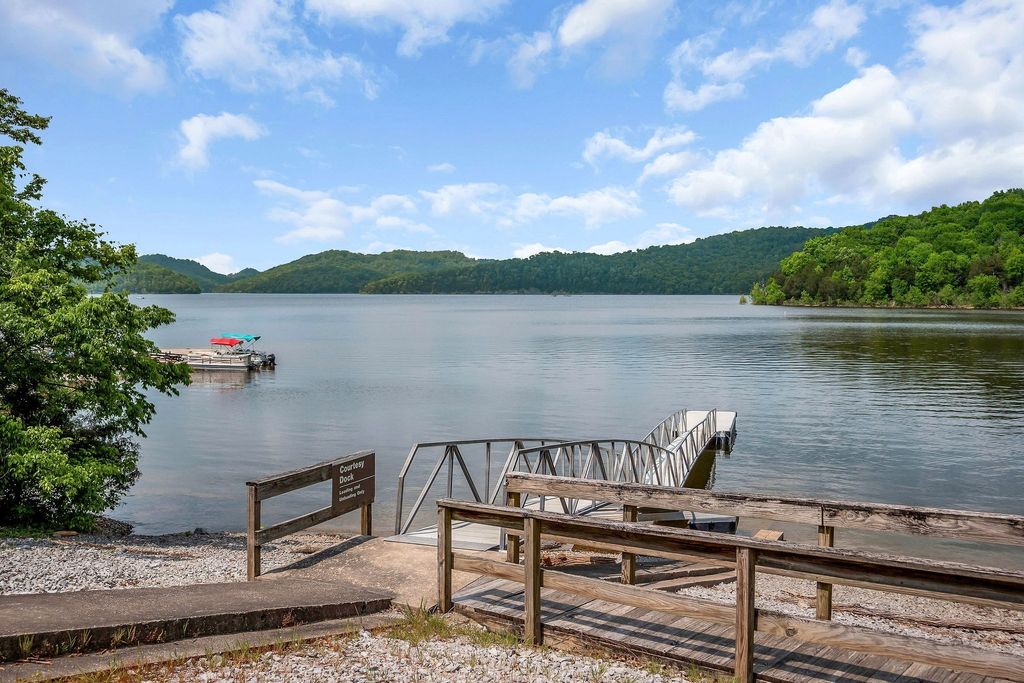 1 Floating Mill Ln, Silver Point