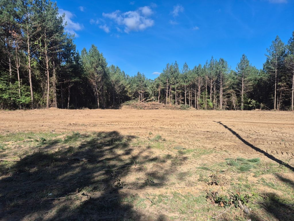 2 Freedom Ridge Ln, Crossville