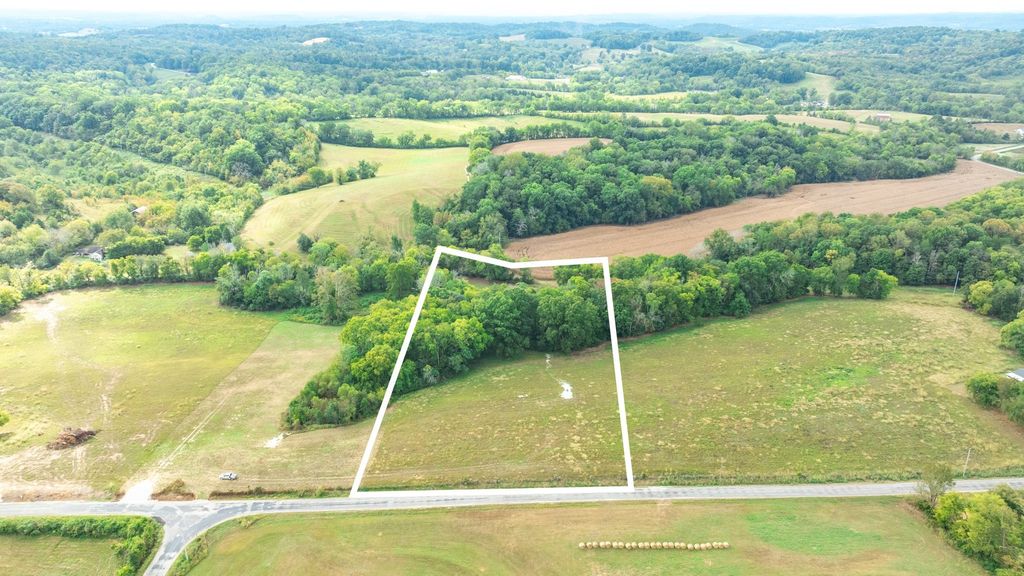 7 Craig Bridge Rd, Williamsport