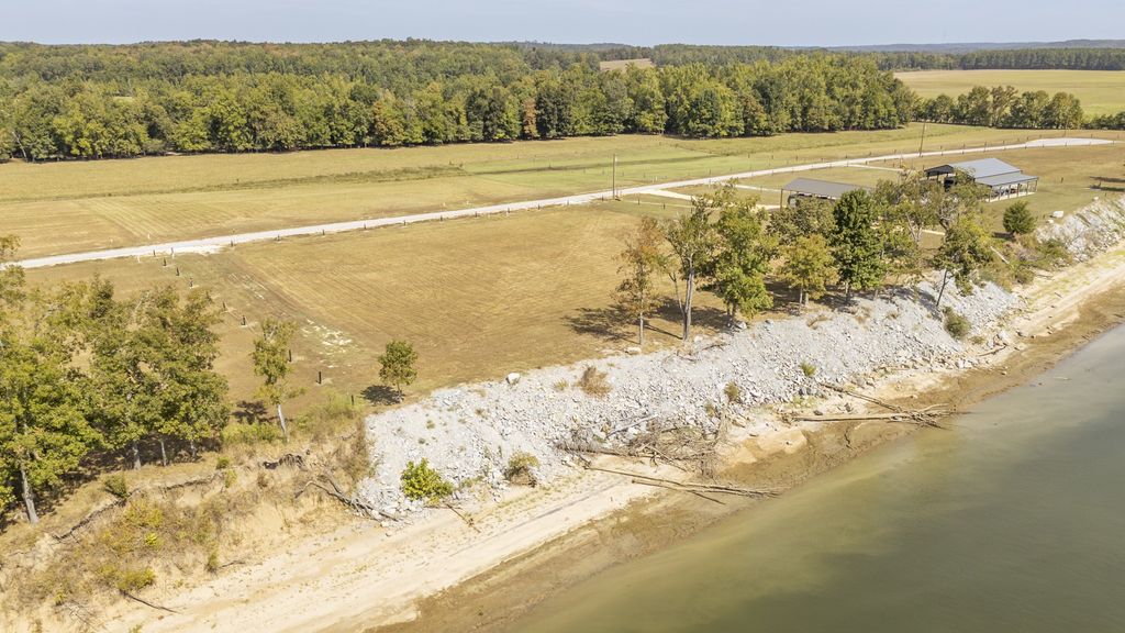 1462 Waterway Drive, Bath Springs
