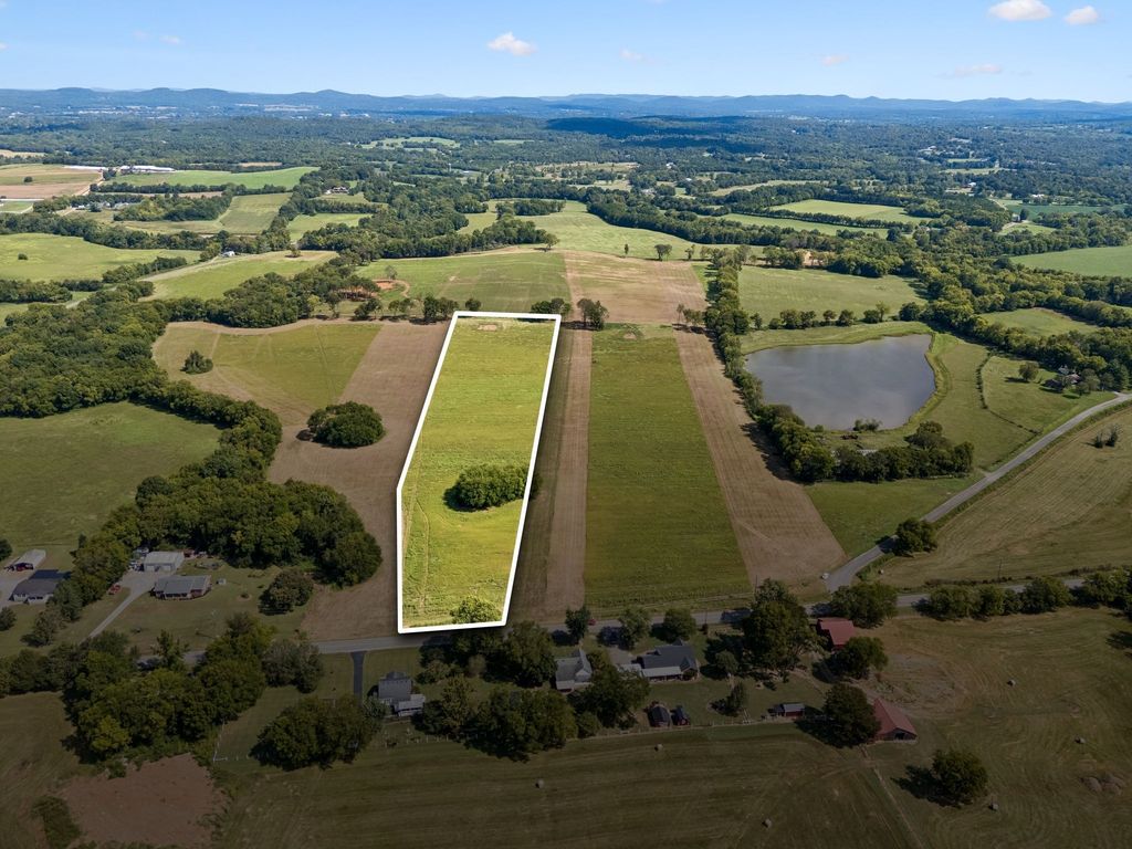 0 Halls Hill Pike, Murfreesboro