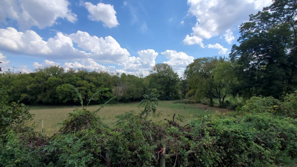 3 Cothran Rd, Columbia