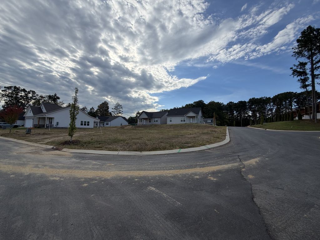 0 Norah Place Nw, Cleveland