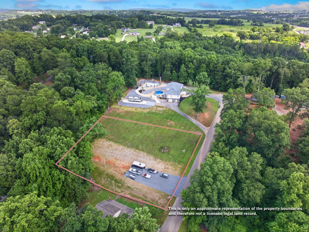 9 Crickett Drive, Dandridge