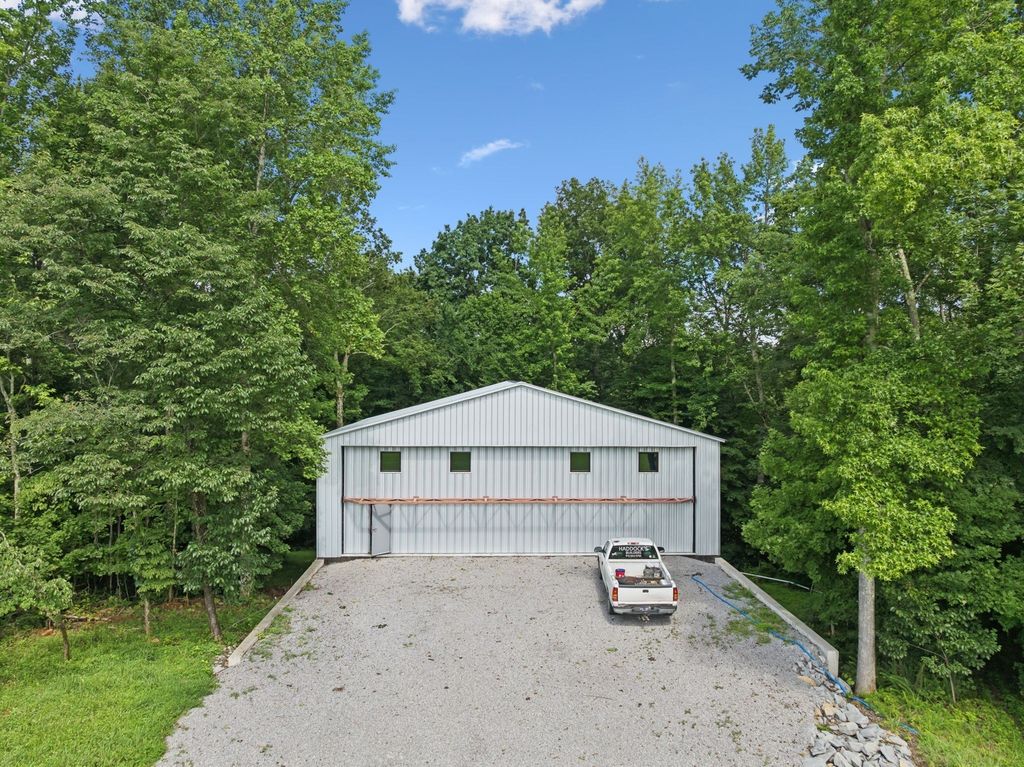 432 Slow Roll Dr, Chapmansboro