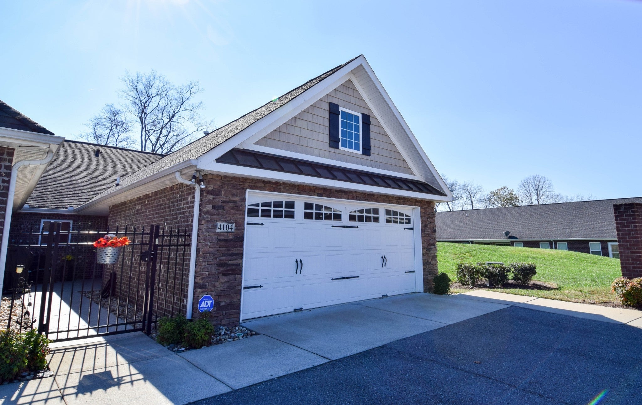 Lenox Place 55+ Retirement Community Gallatin TN