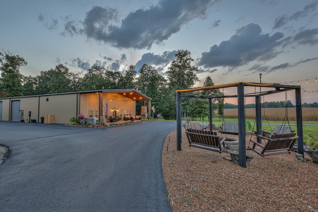 2498 Gourdneck Rd Nw, Tullahoma Property Listing MLS® 2607495