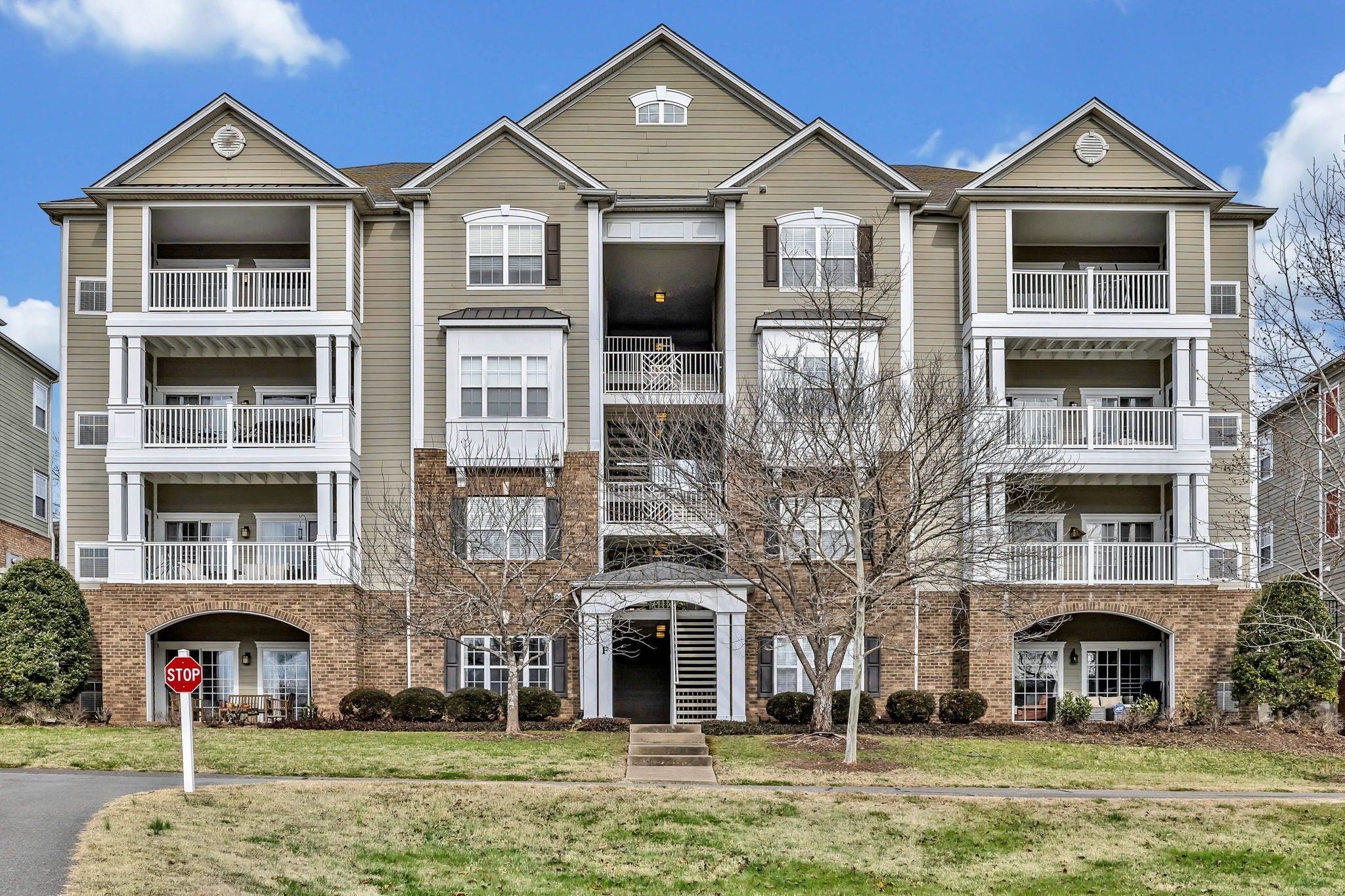 Lenox Creekside Condos For Sale Nashville 8121 Lenox Creekside Real