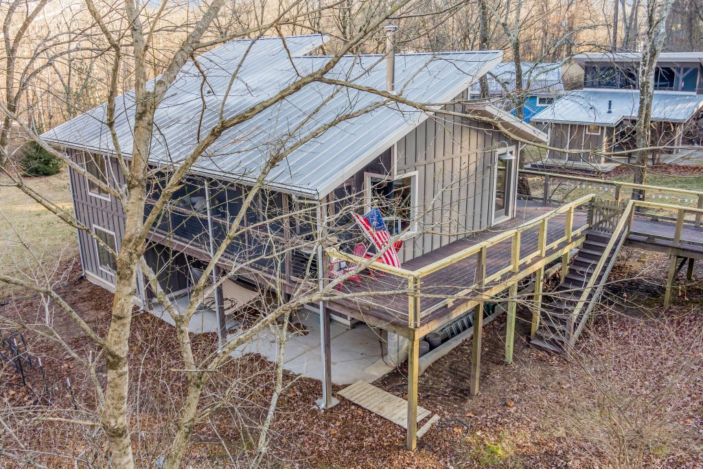 92 Castleberry Dr, Sewanee Property Listing MLS® 2608963