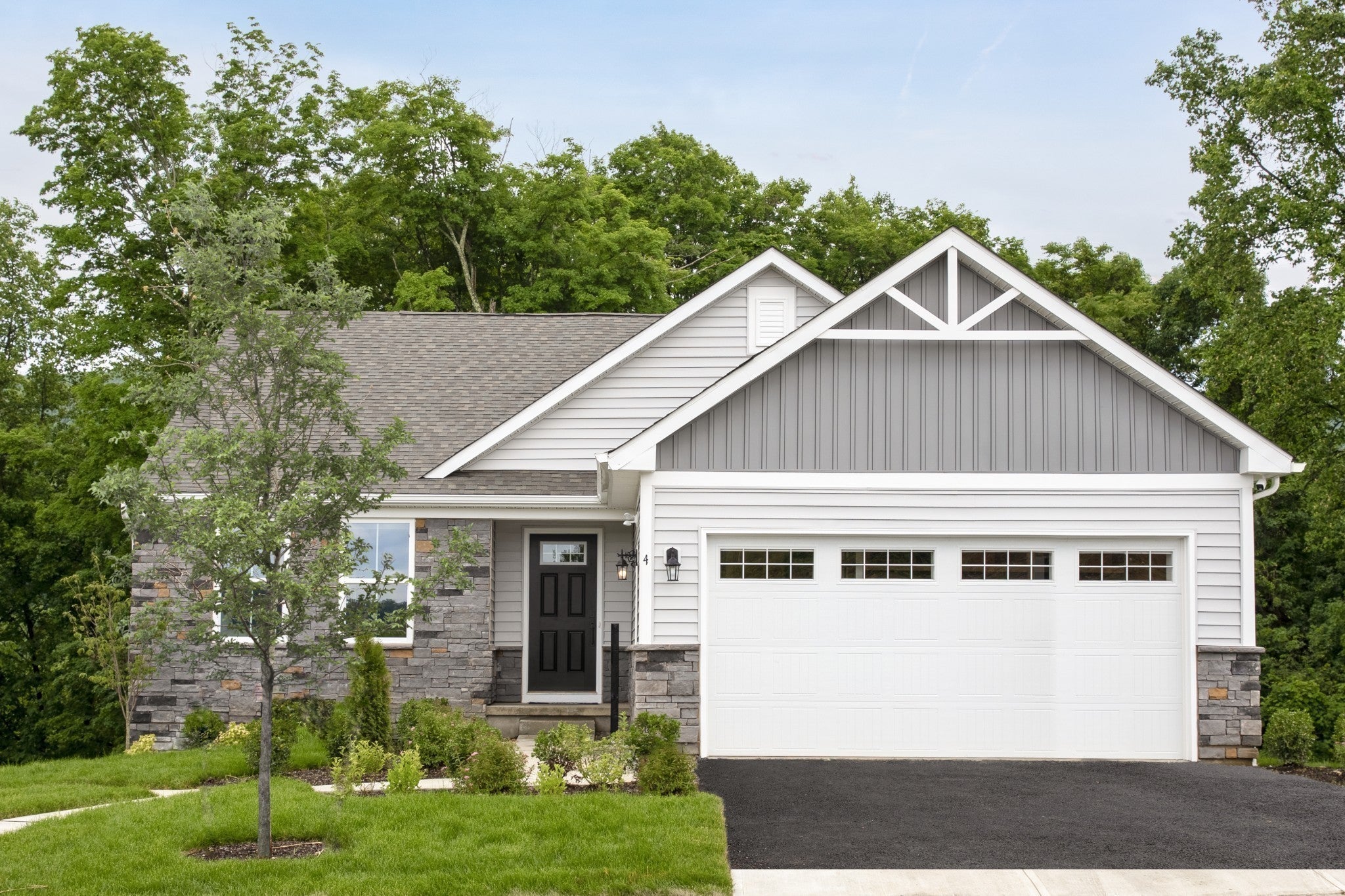 Photo of Listing #2624591