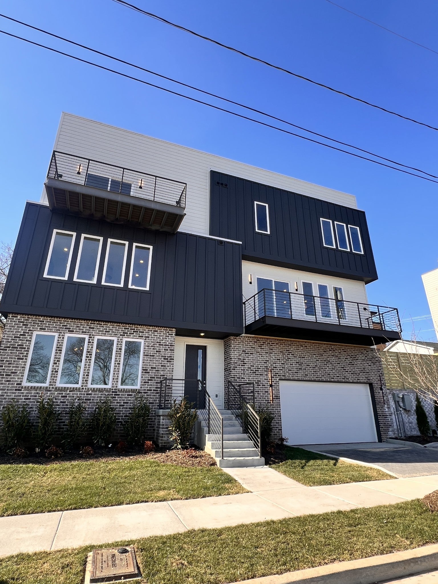 Photo of Listing #2644236