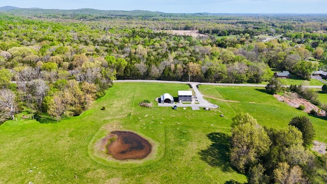 9147 Spantown Rd, Arrington