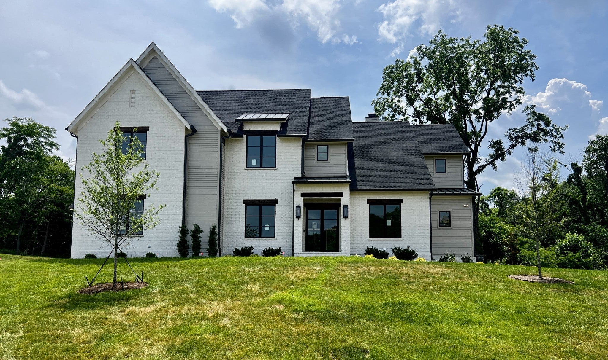 Photo of Listing #2677138