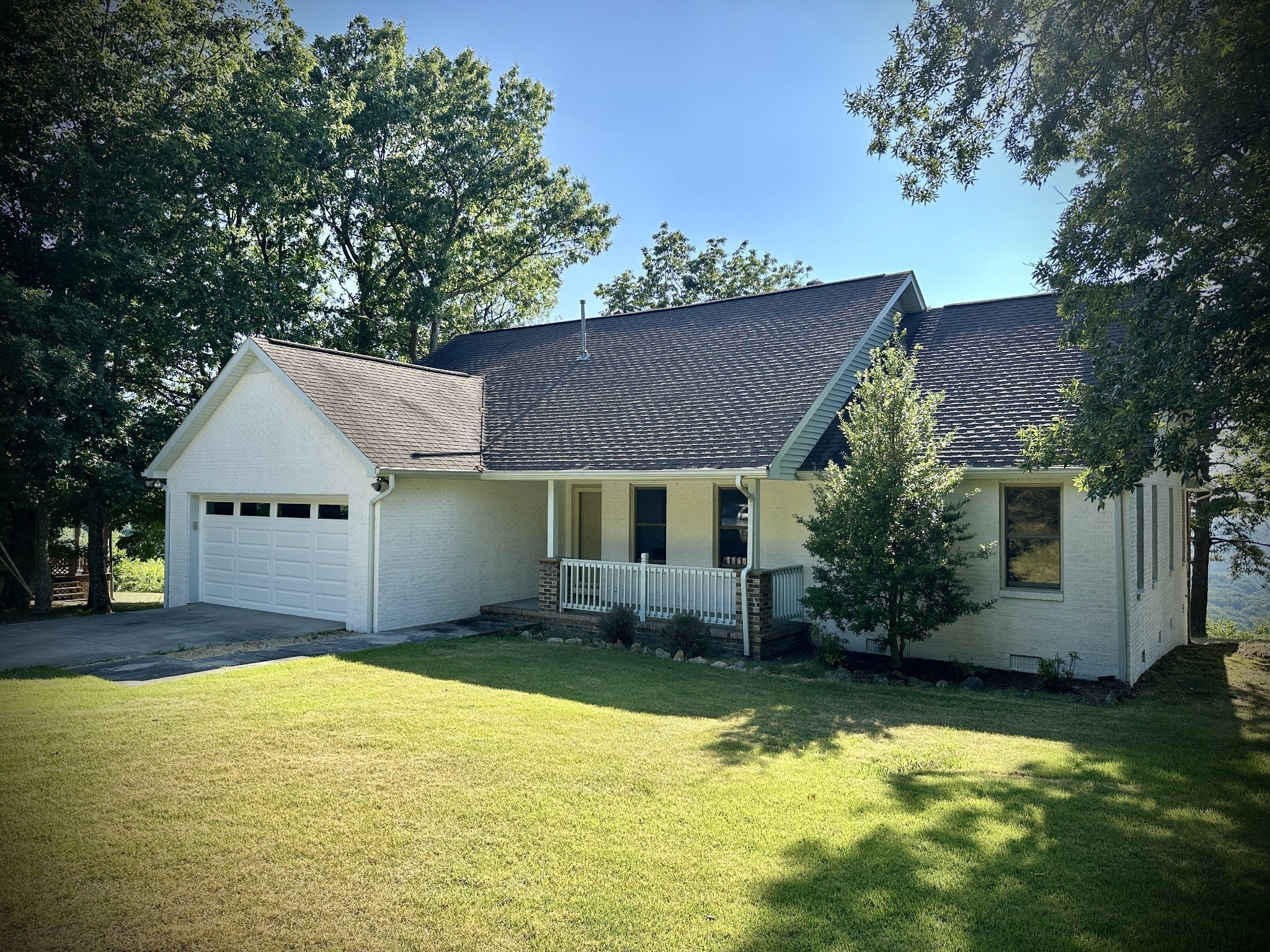 Photo of Listing #2677178