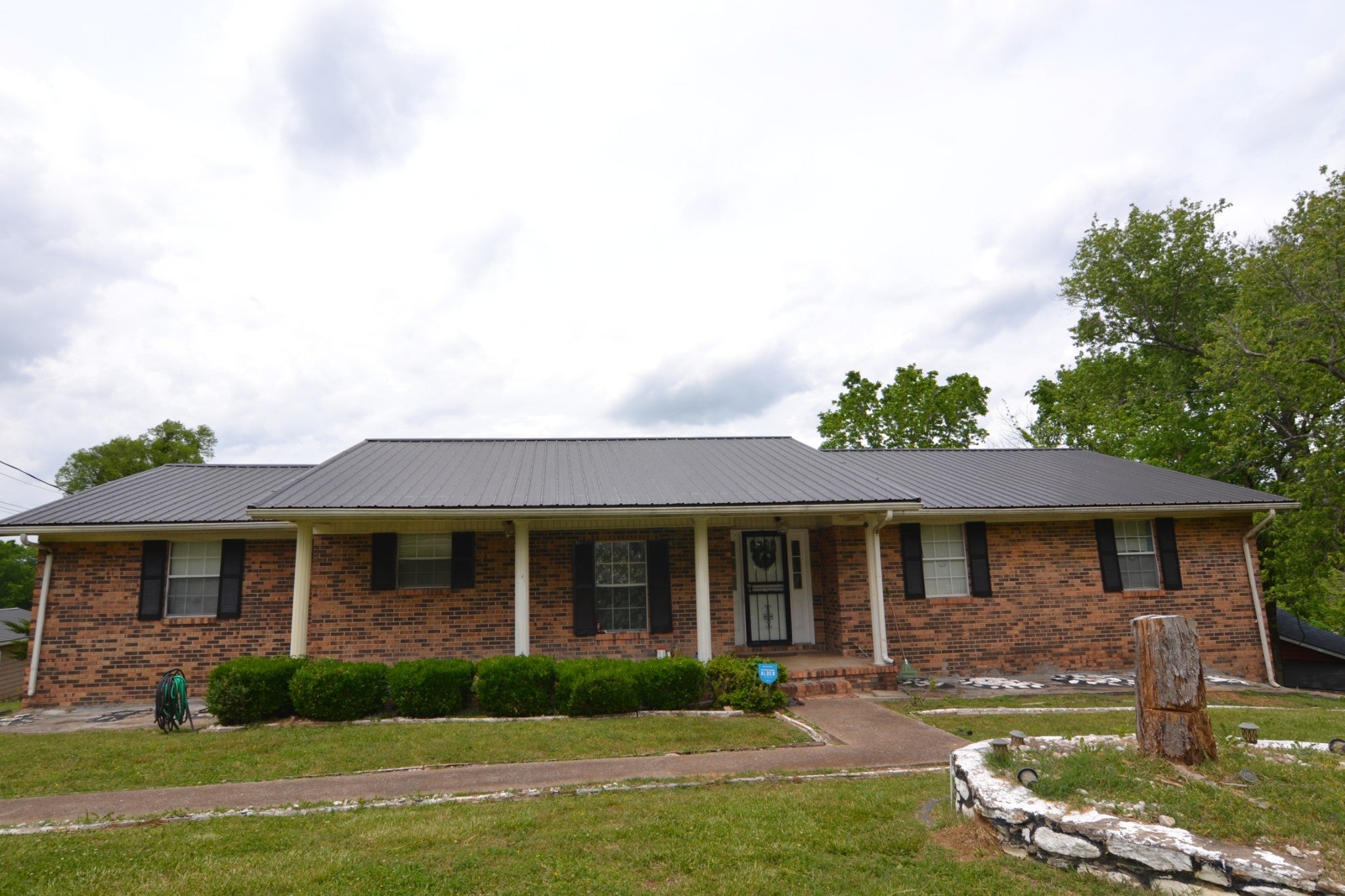 Photo of Listing #2693075