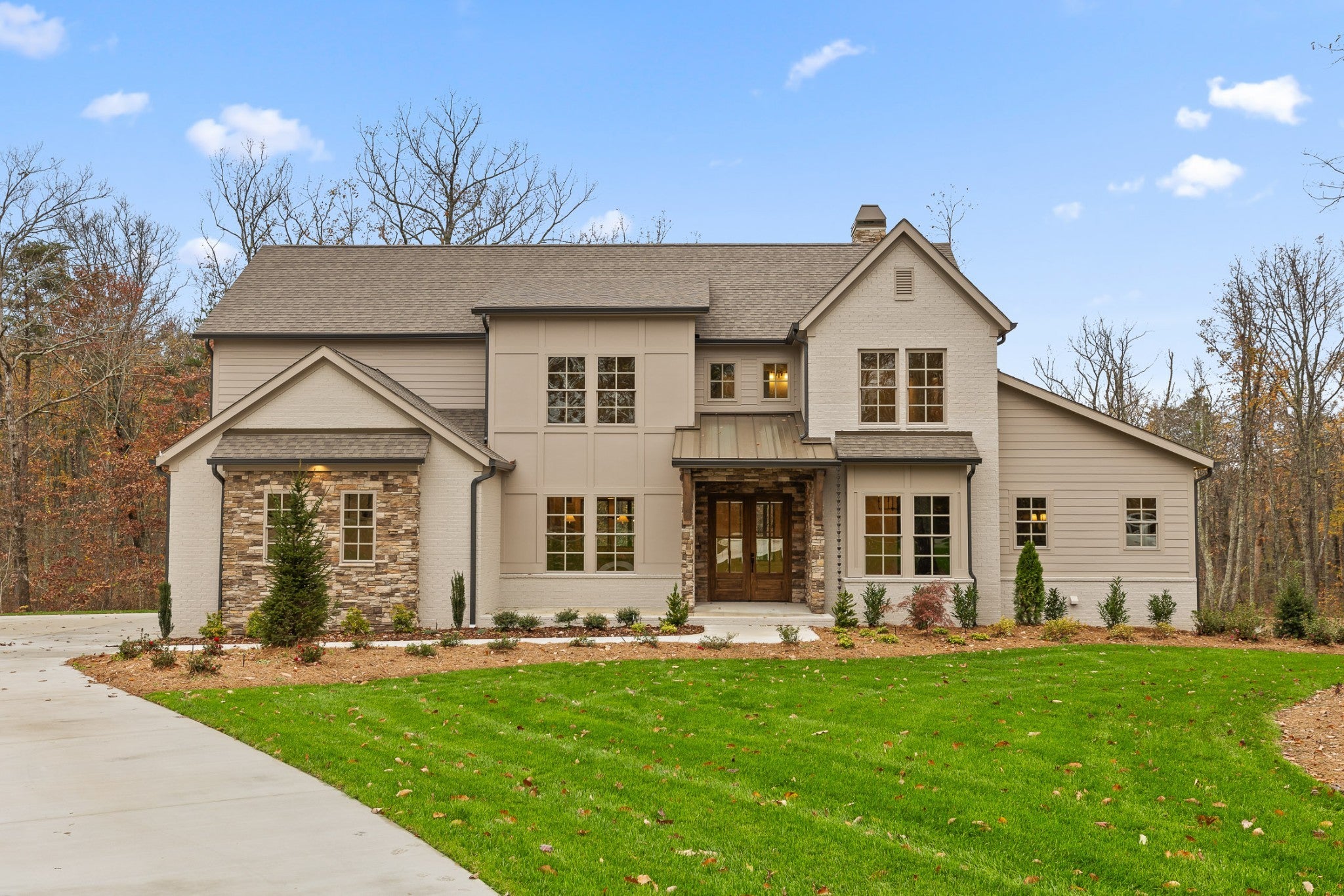 Photo of Listing #2699401