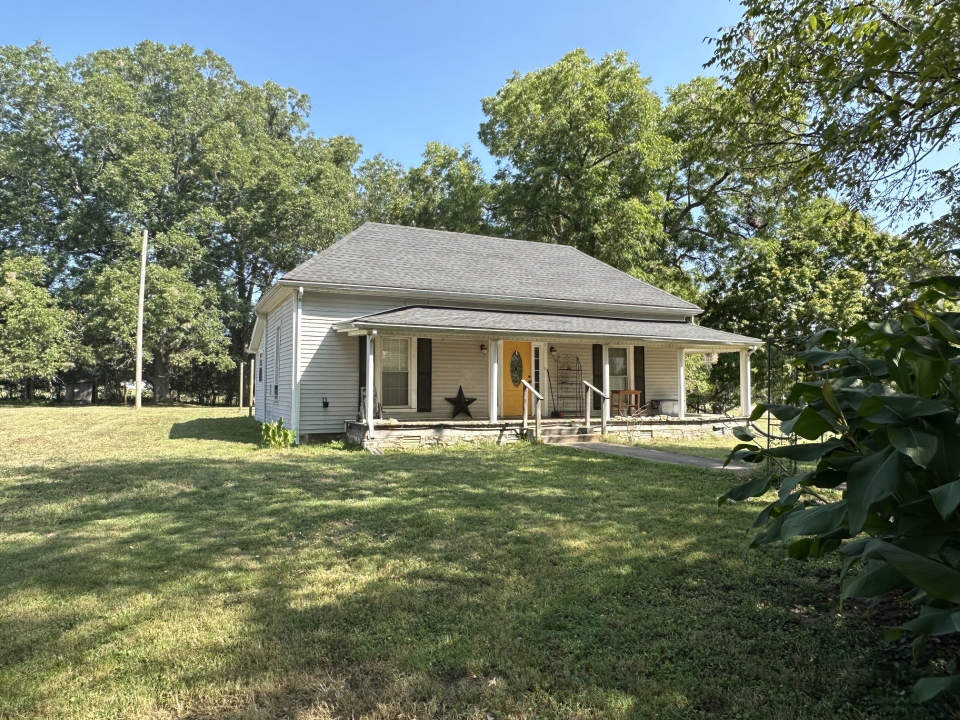 Photo of Listing #2703912