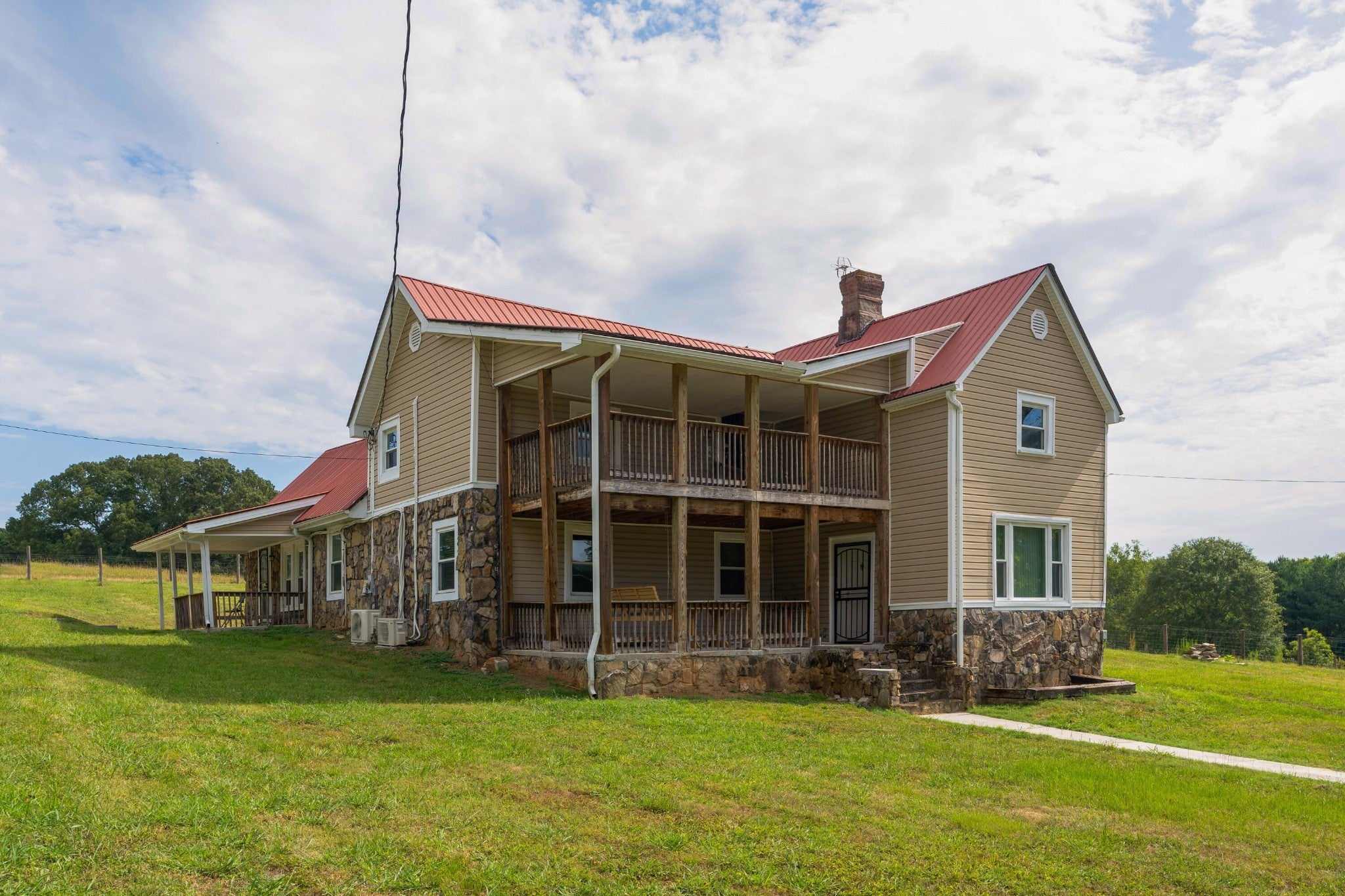 Photo of Listing #2704902