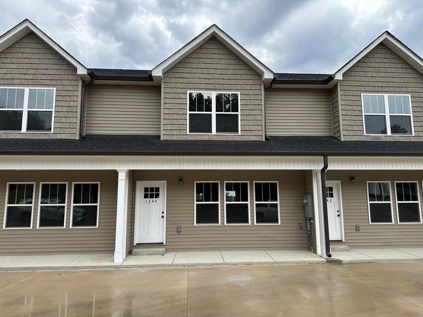 Photo of Listing #2709373