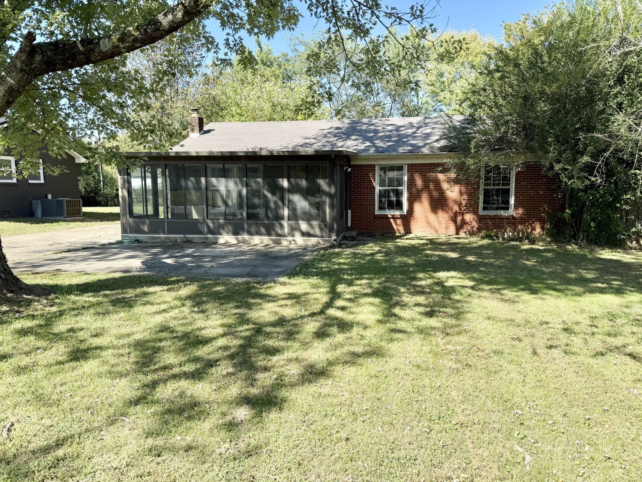 Photo of Listing #2743463