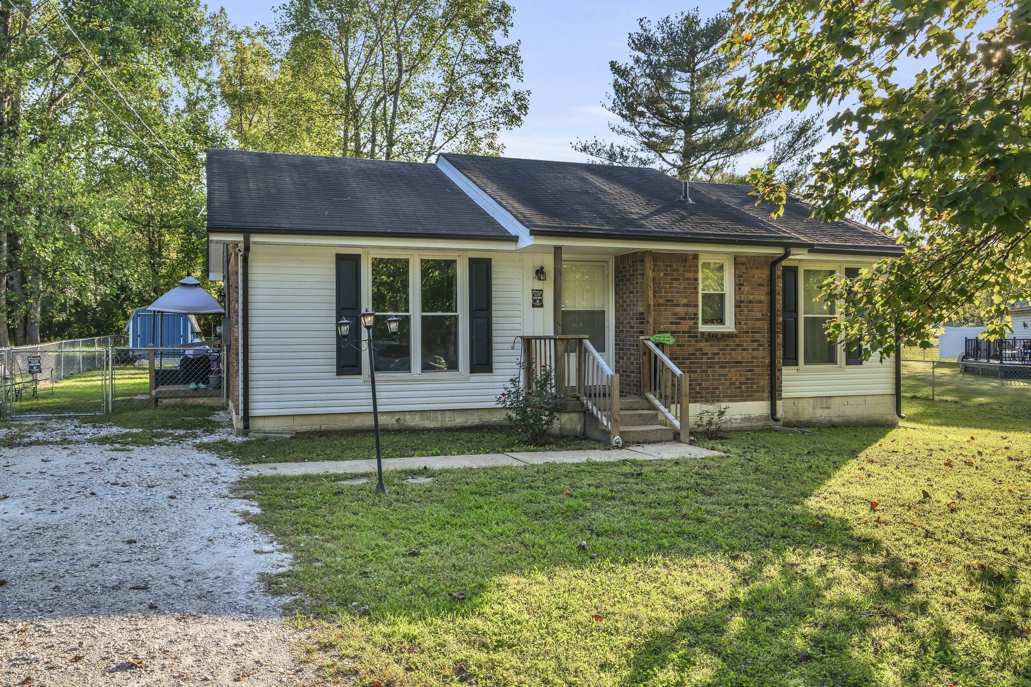 Photo of Listing #2745792