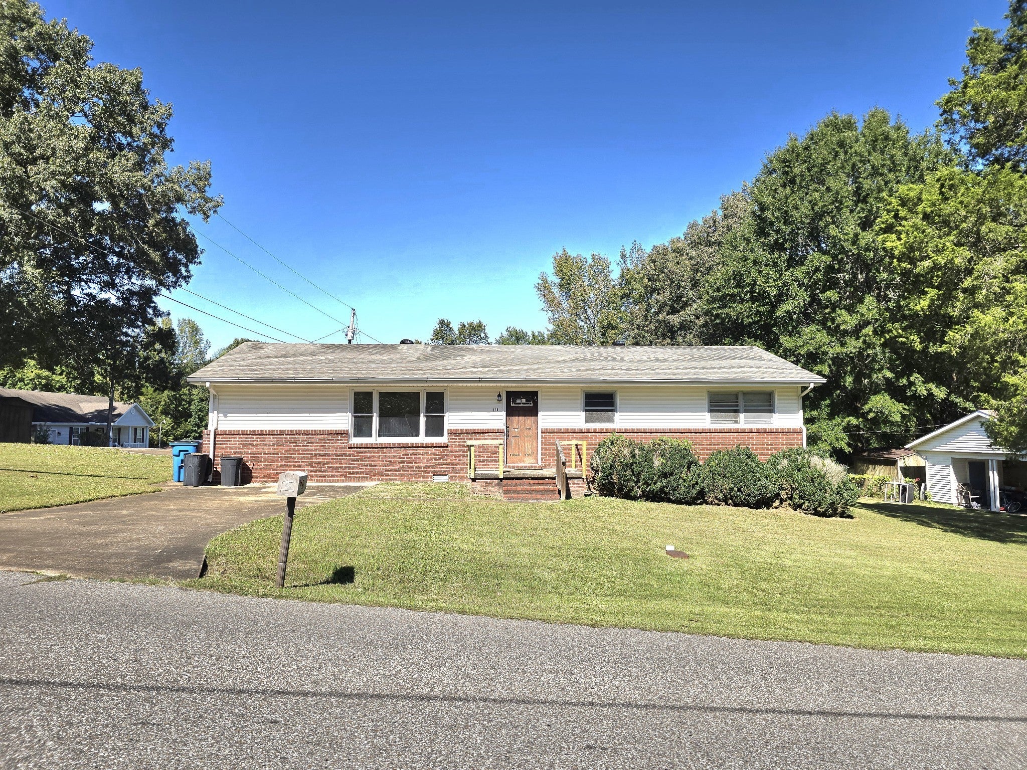 Photo of Listing #2747905