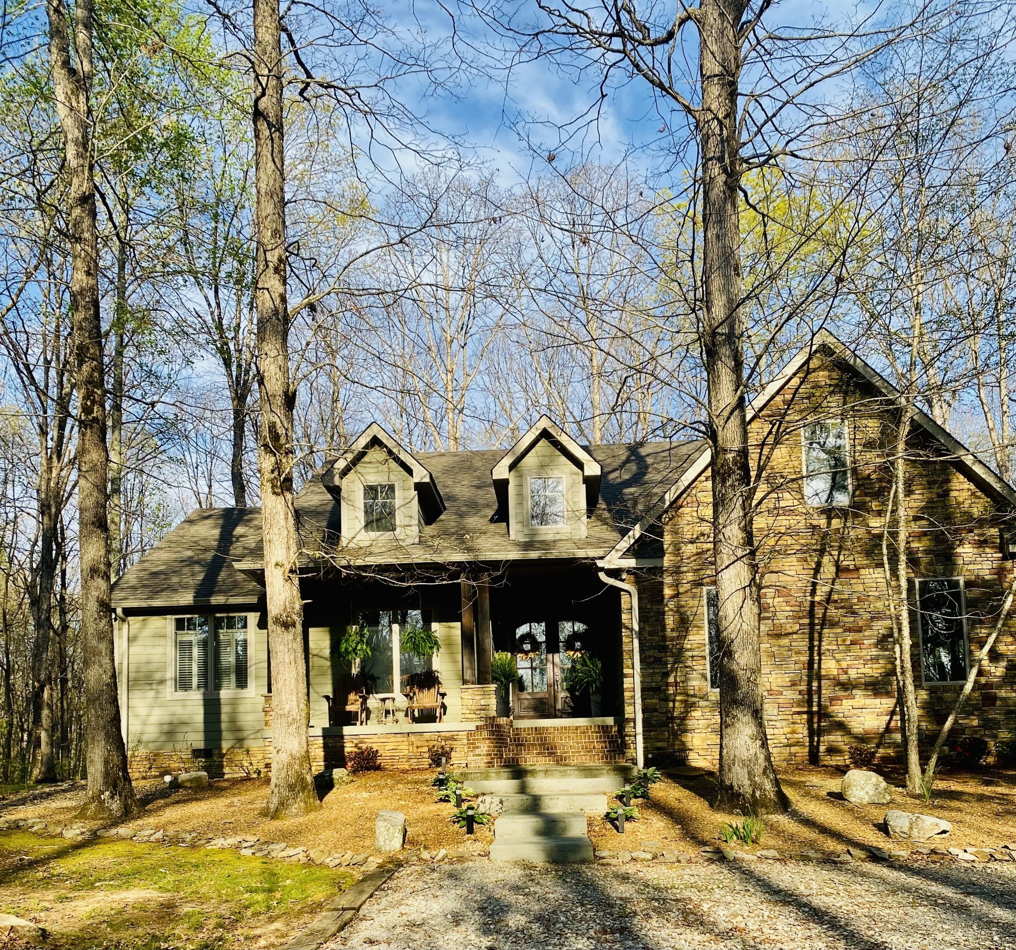 Photo of Listing #2749323