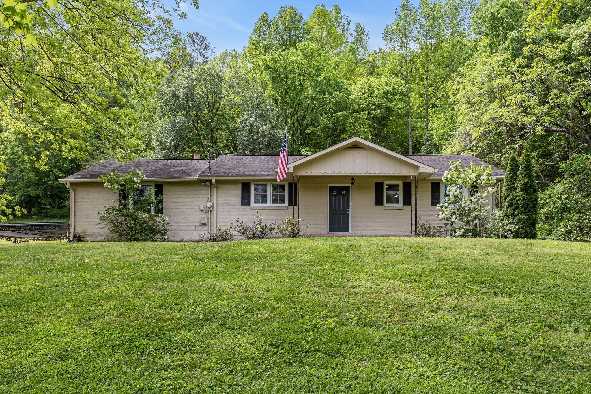 Home for sale in 9005 Highway 100 Nashville, TN