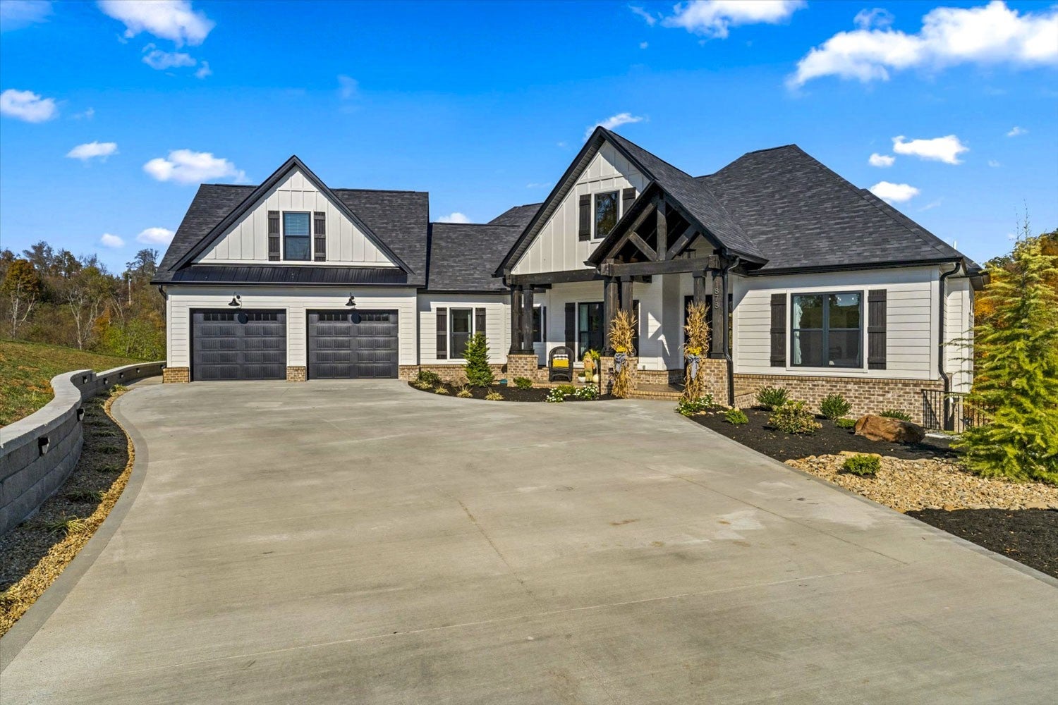 Photo of Listing #2753804