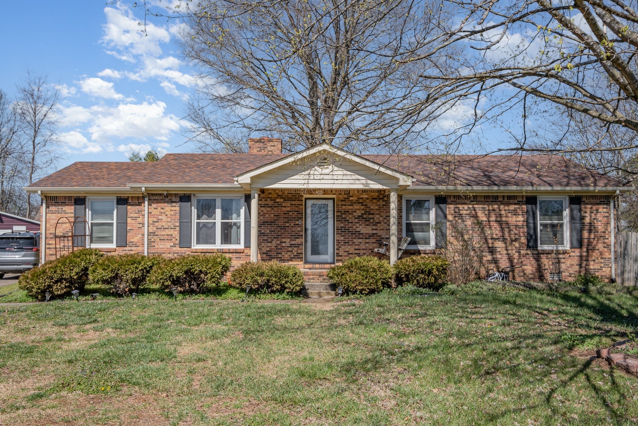 Photo of Listing #2755113