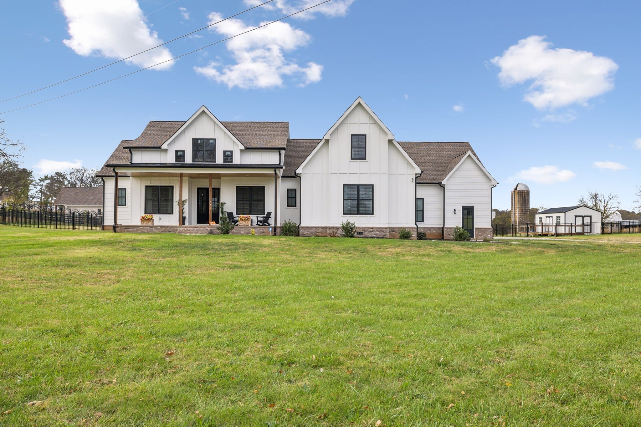 Photo of Listing #2757452