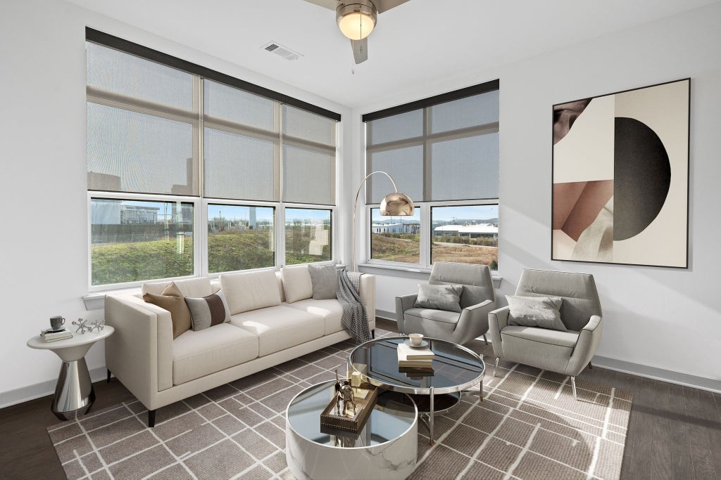 1638 54th Ave N 300, Nashville