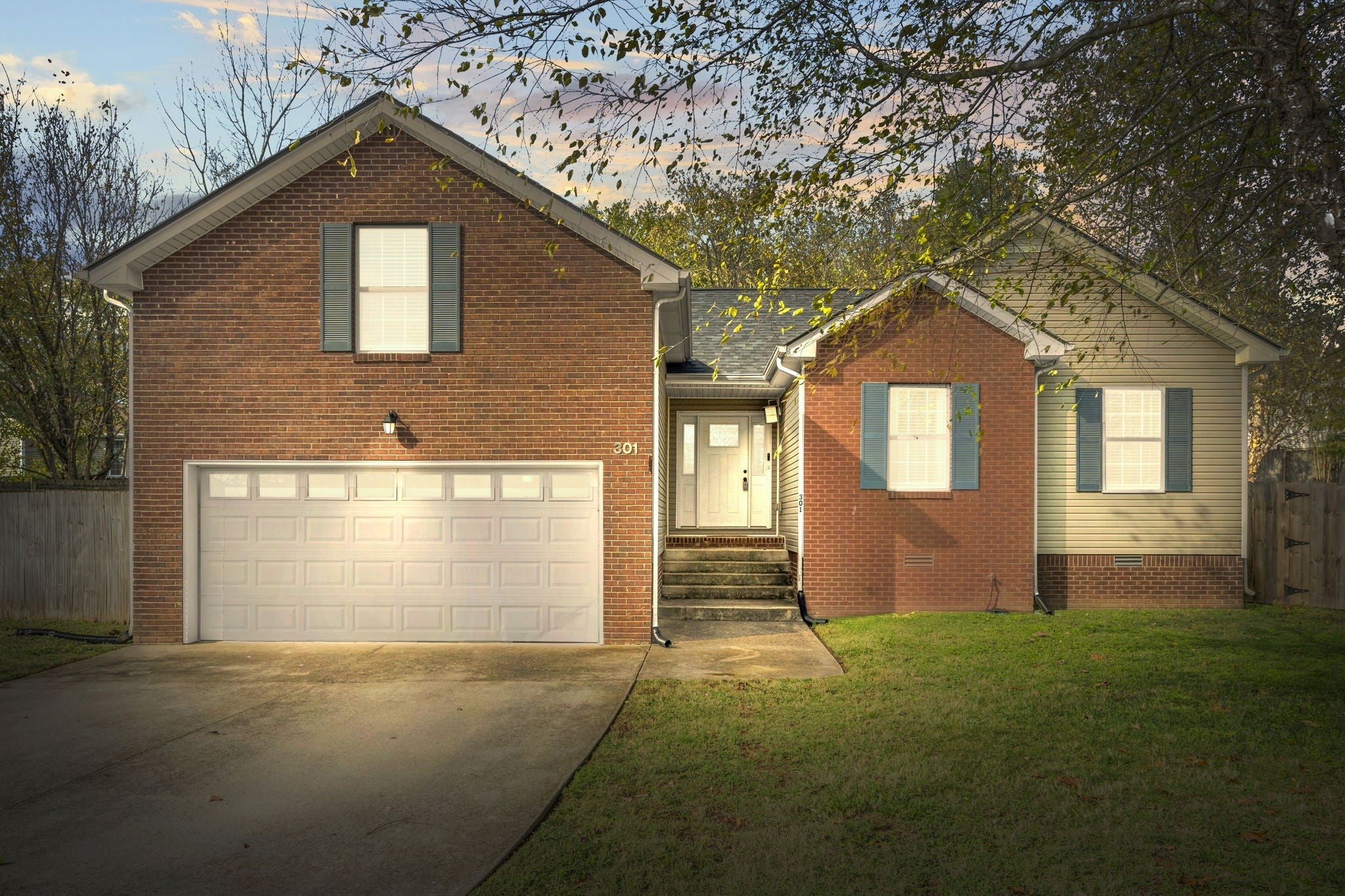 Photo of Listing #2758775
