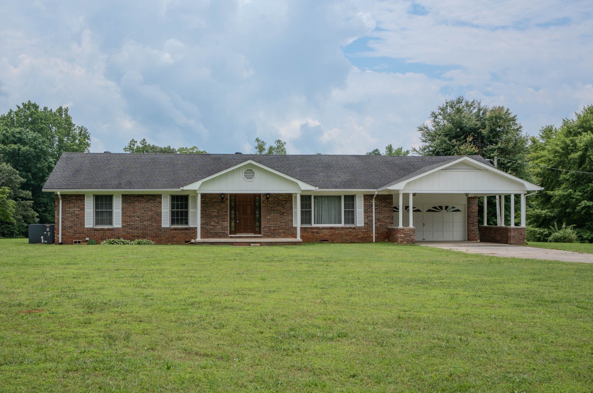 Photo of Listing #2761002