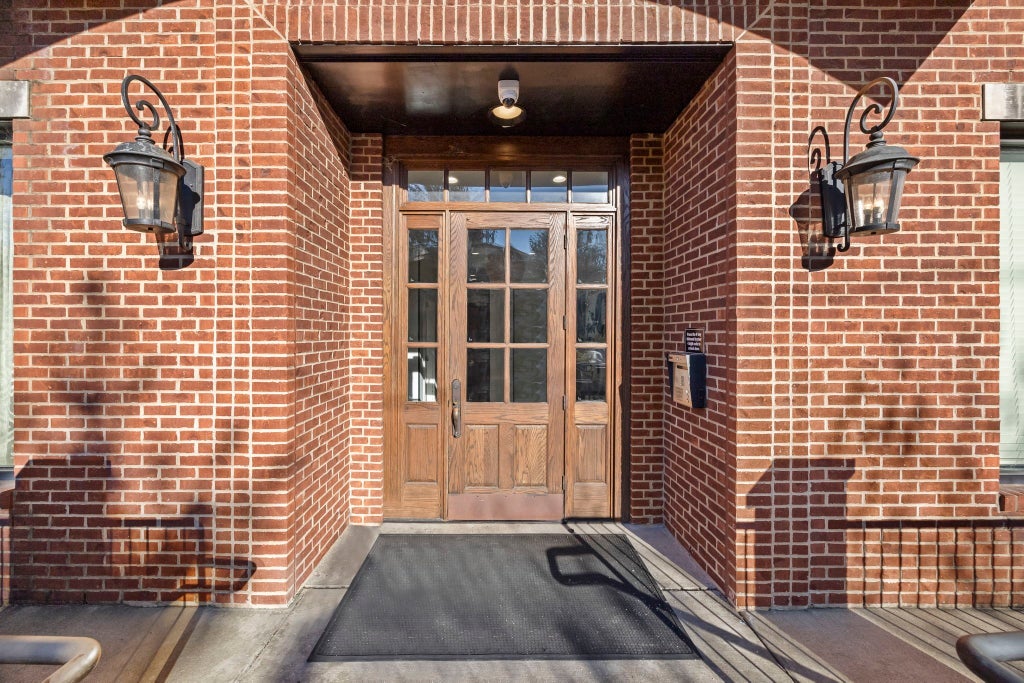 210 30th Ave N 304, Nashville