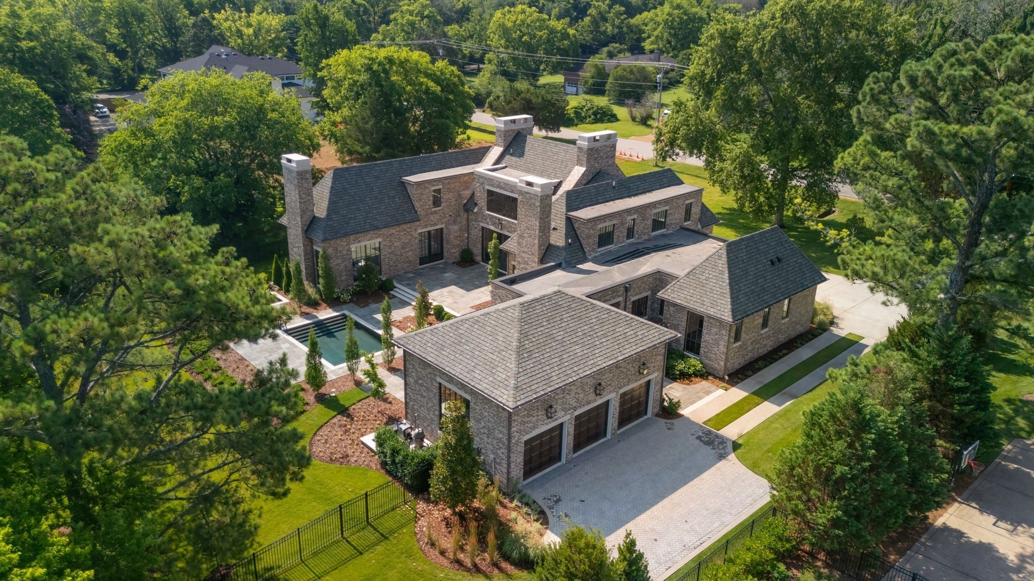 Photo of Listing #2762174