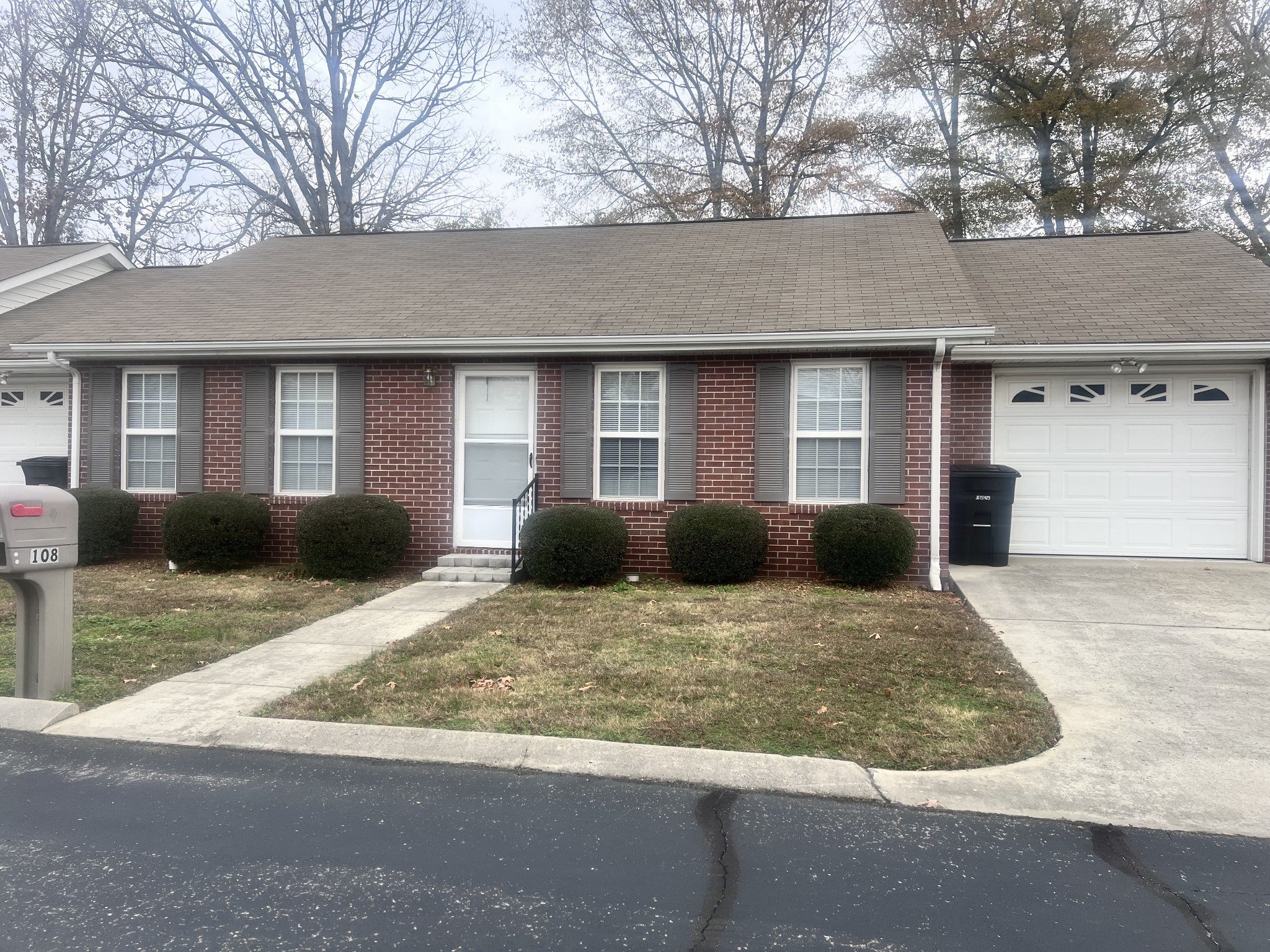 Photo of Listing #2768001