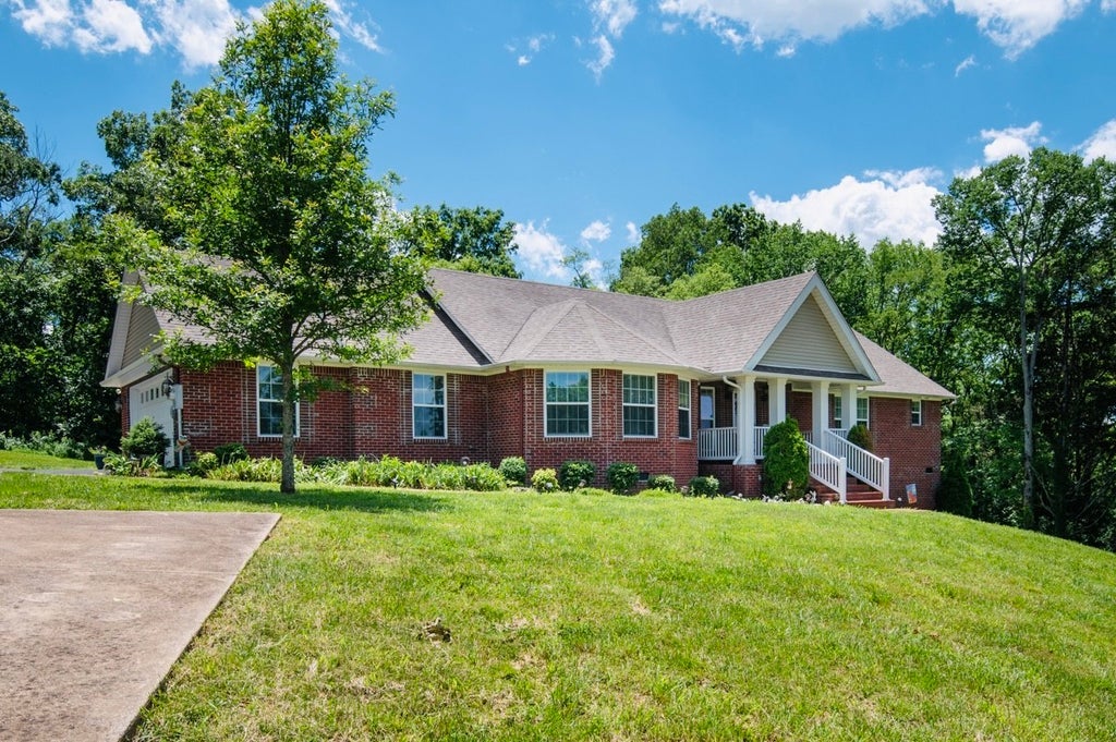 1555 Heller Rdg, Spring Hill