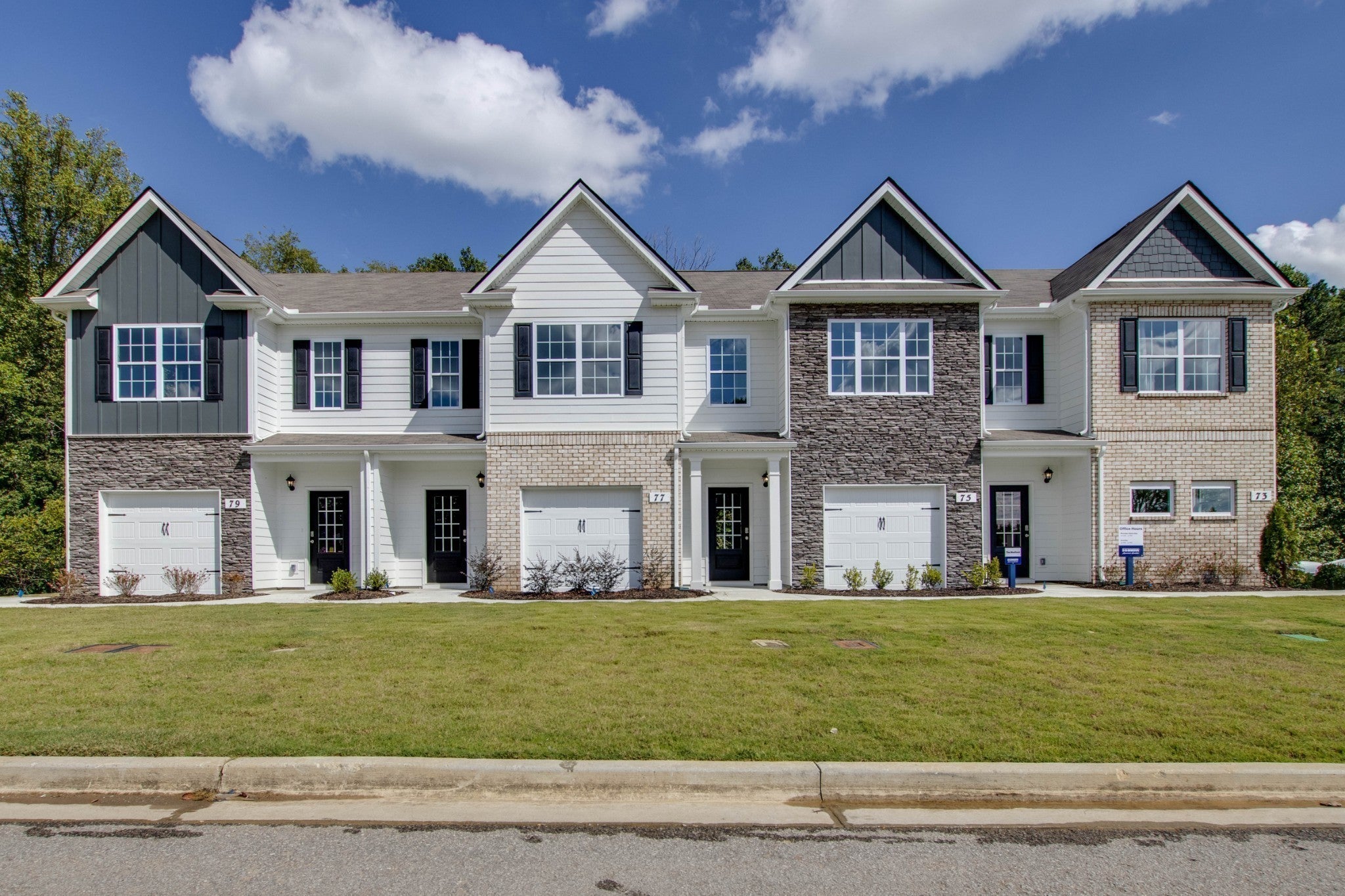 Photo of Listing #2774213