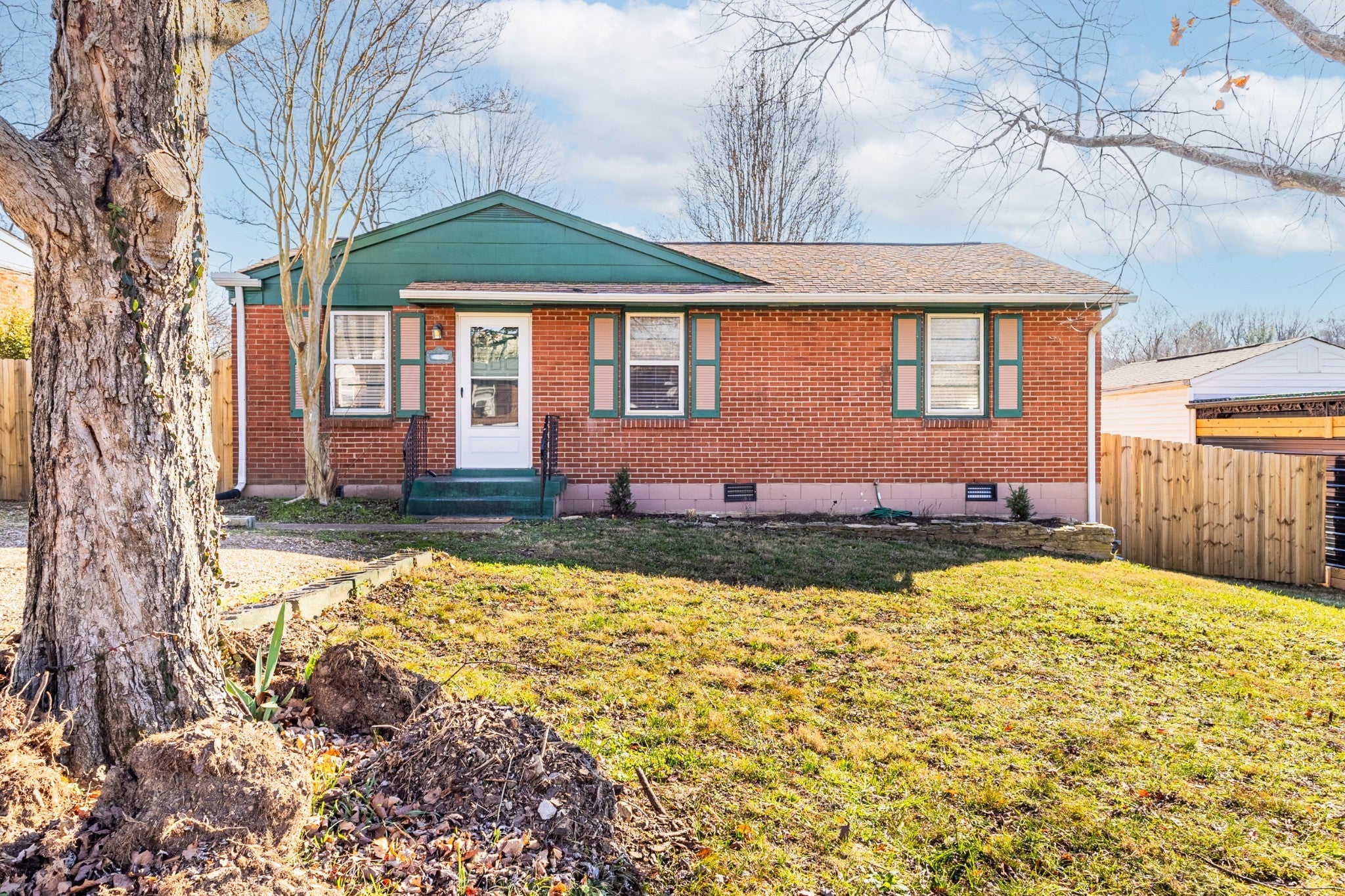 Photo of Listing #2774863
