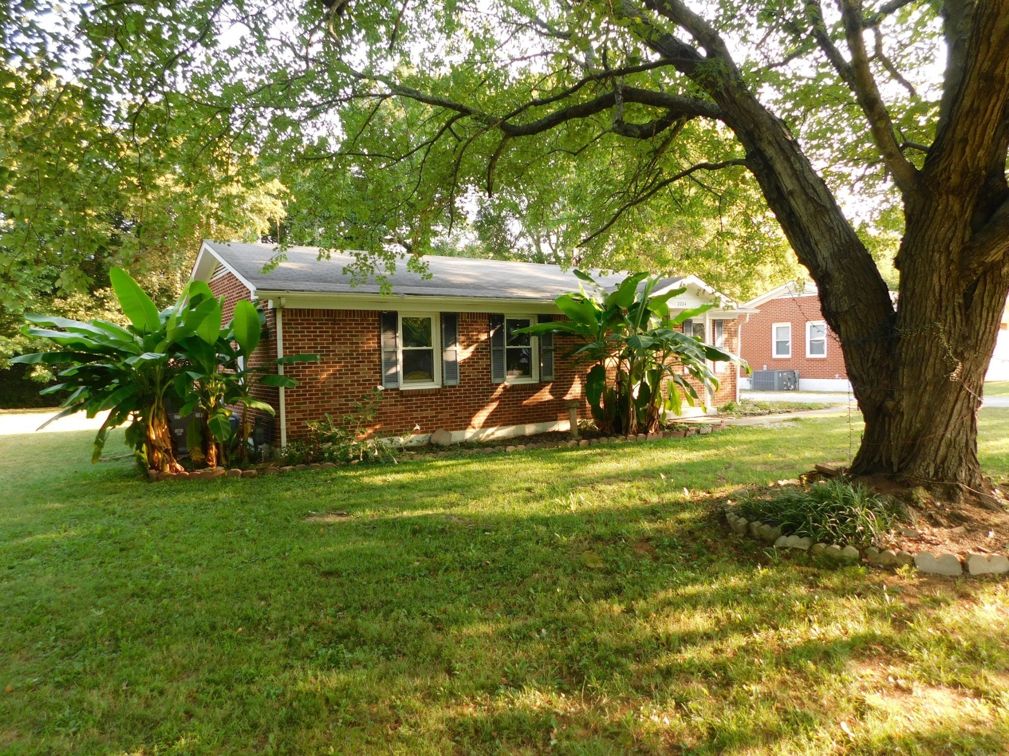 Photo of Listing #2775501